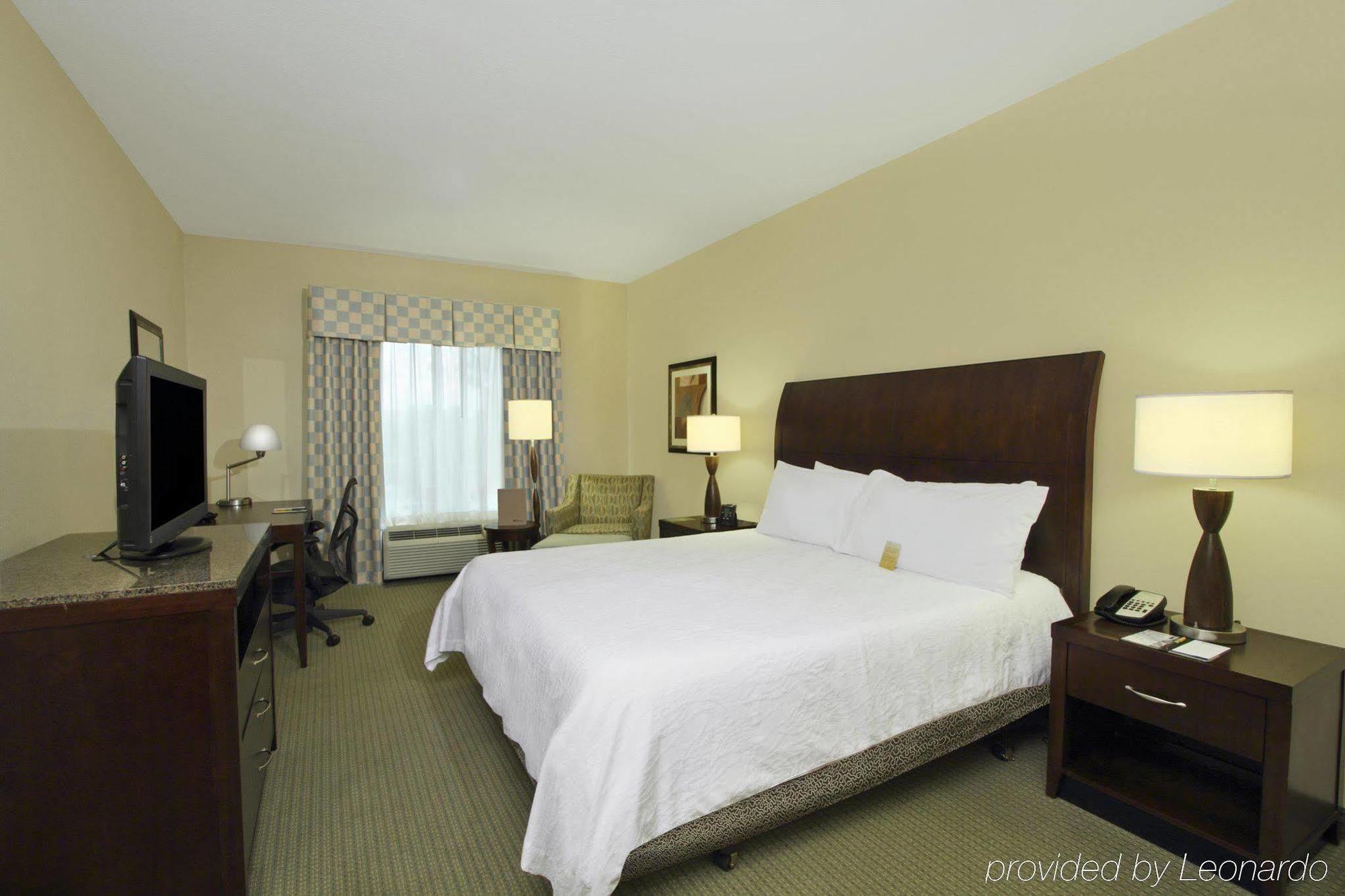 Hilton Garden Inn Бомонт Екстер'єр фото