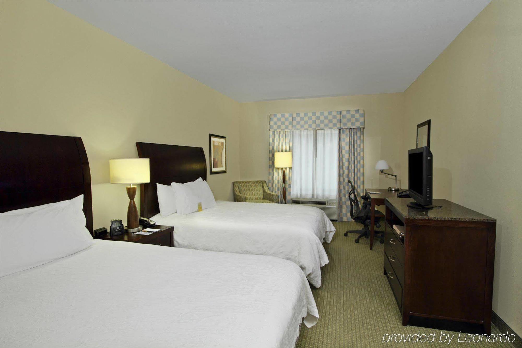 Hilton Garden Inn Бомонт Екстер'єр фото